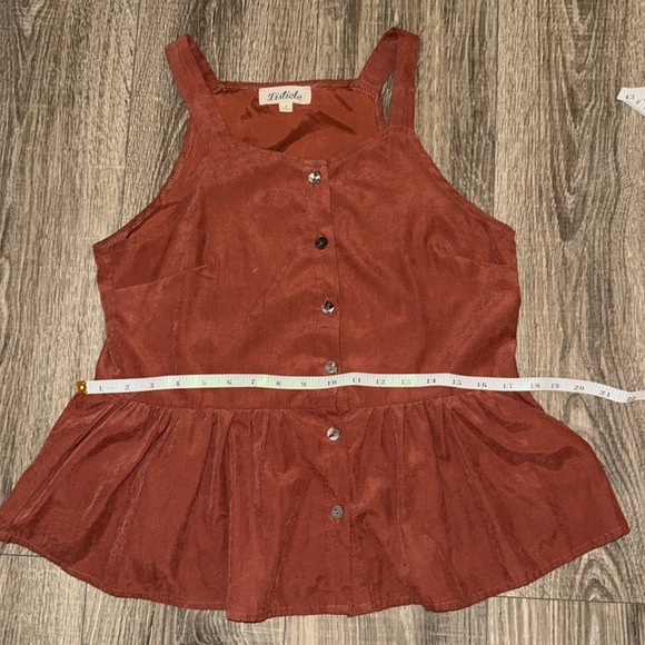 Listicle Rust Button-Up Top - Picture 7 of 8